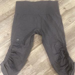 Lululemon In the Flow Crop size 6